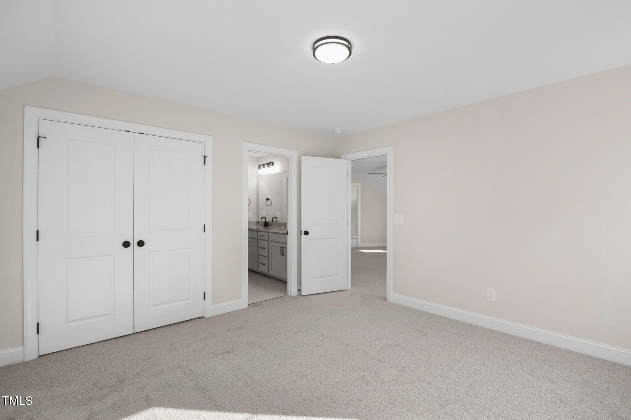 4948 Zebulon Road. Zebulon, NC 27597