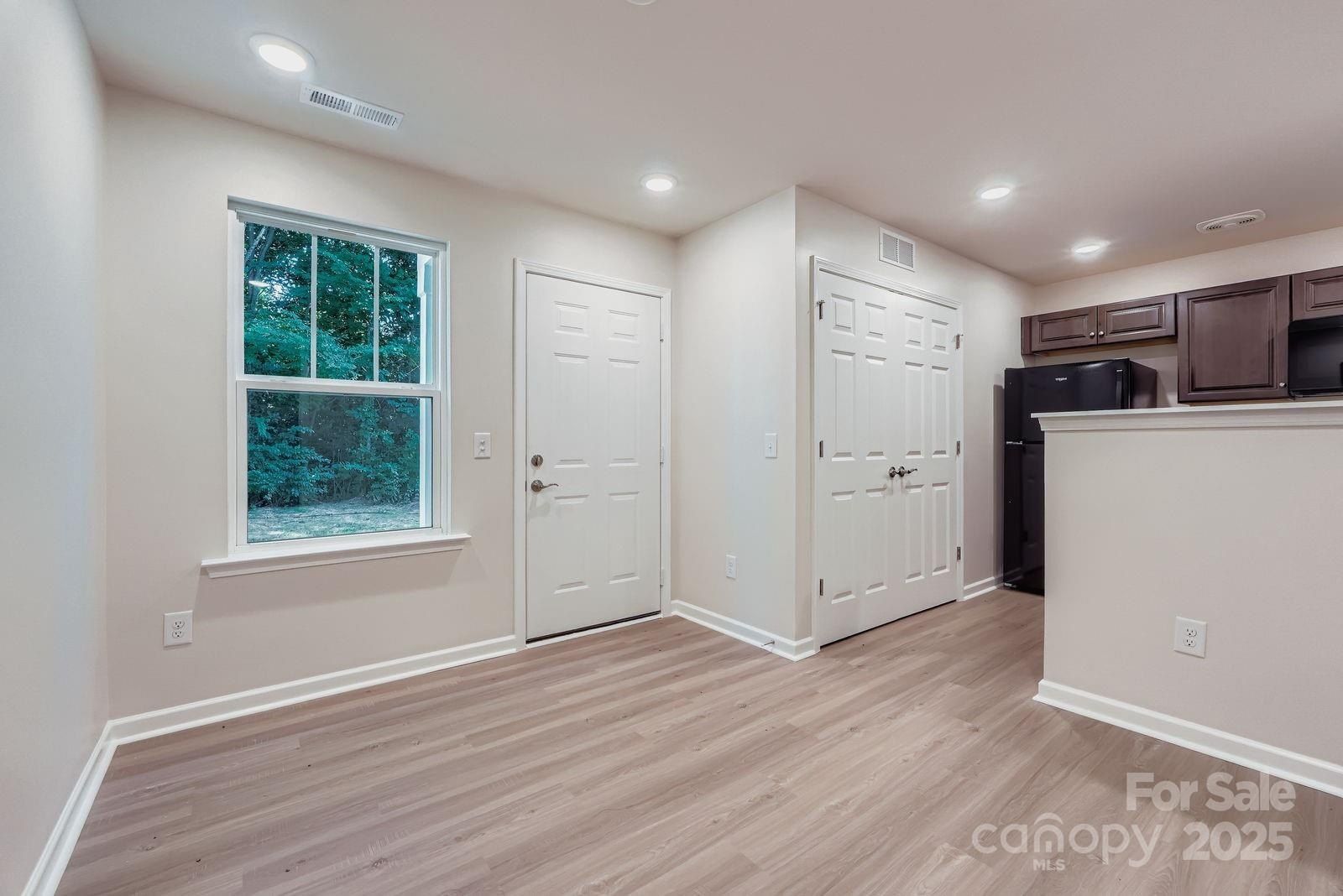 1754 J Julian Lane. Charlotte, NC 28208