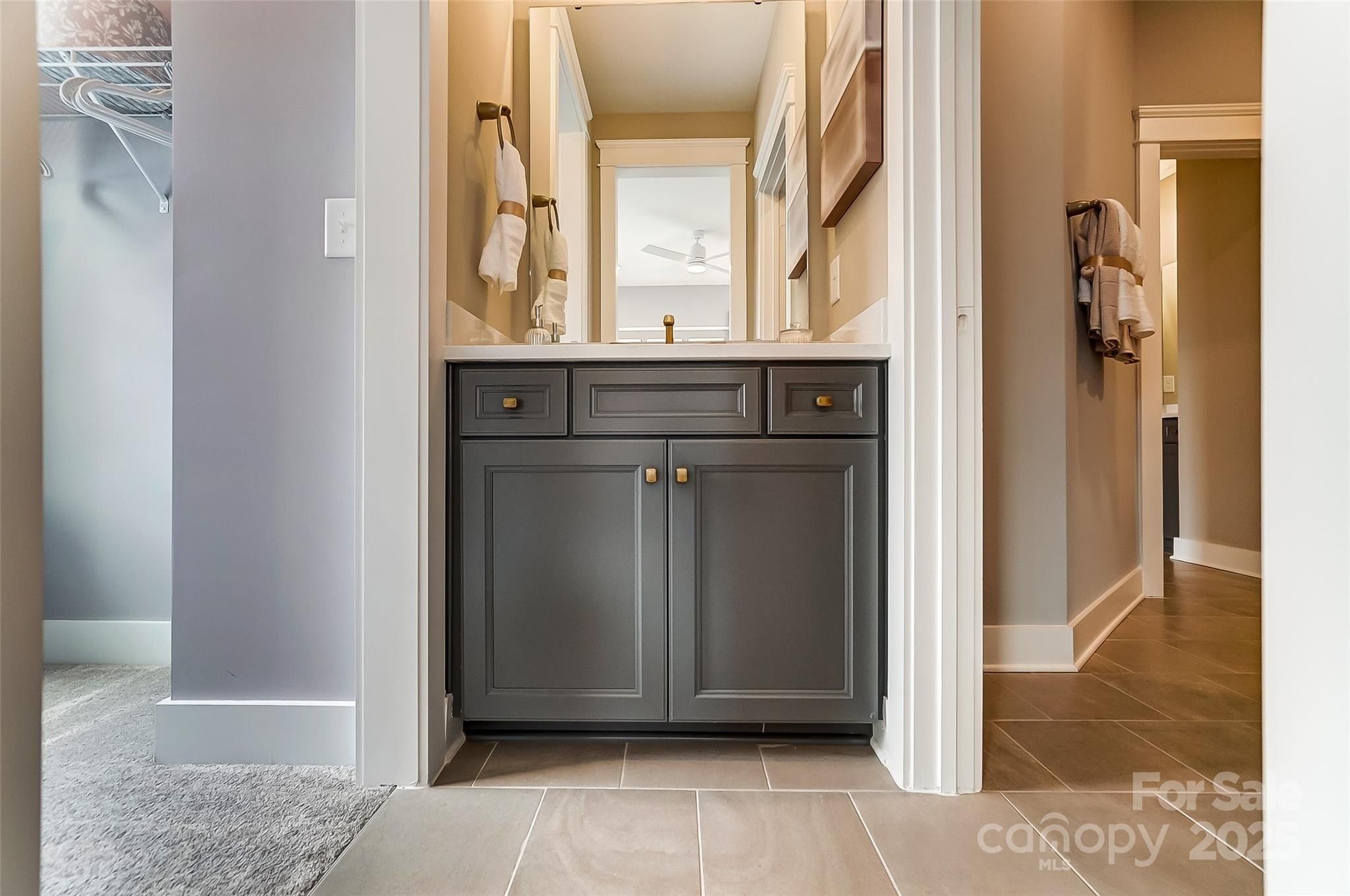 Boomer Court Unit 7. Statesville, NC 28677