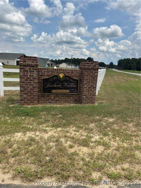 19 Chariot Circle. Lumber Bridge, NC 28357