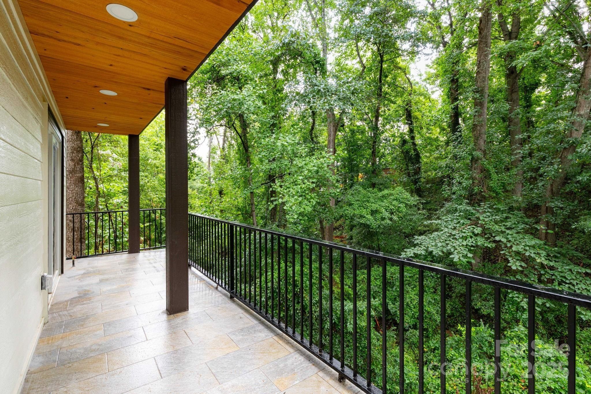 32 Waynesville Avenue. Asheville, NC 28806