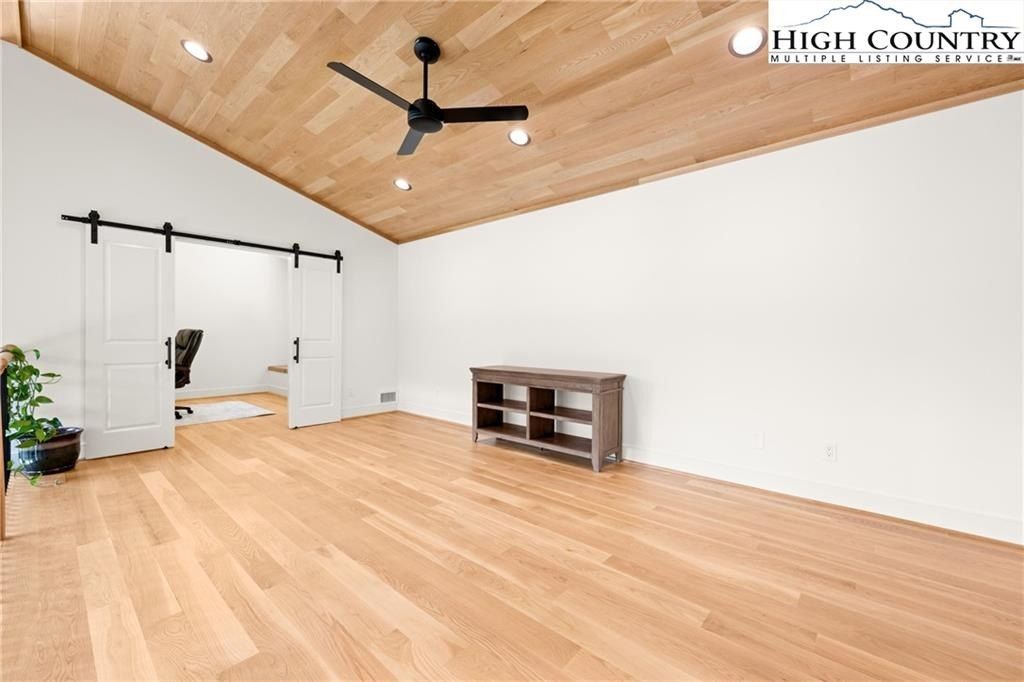 2181 Broadstone Road. Banner Elk, NC 28604