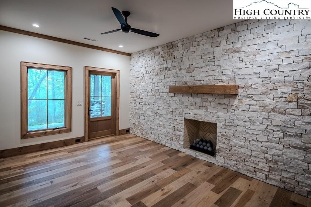 929 Sweetgrass Drive. Blowing Rock, NC 28605