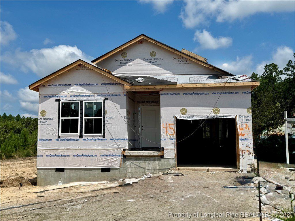 677 Blossom Trail. Lillington, NC 27546