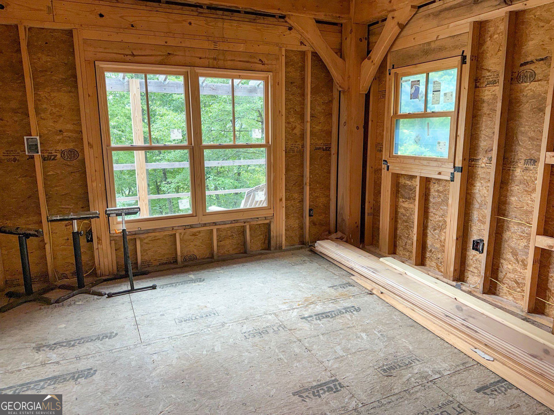 78 Natural Bridge Road. Scaly Mountain, NC 28775