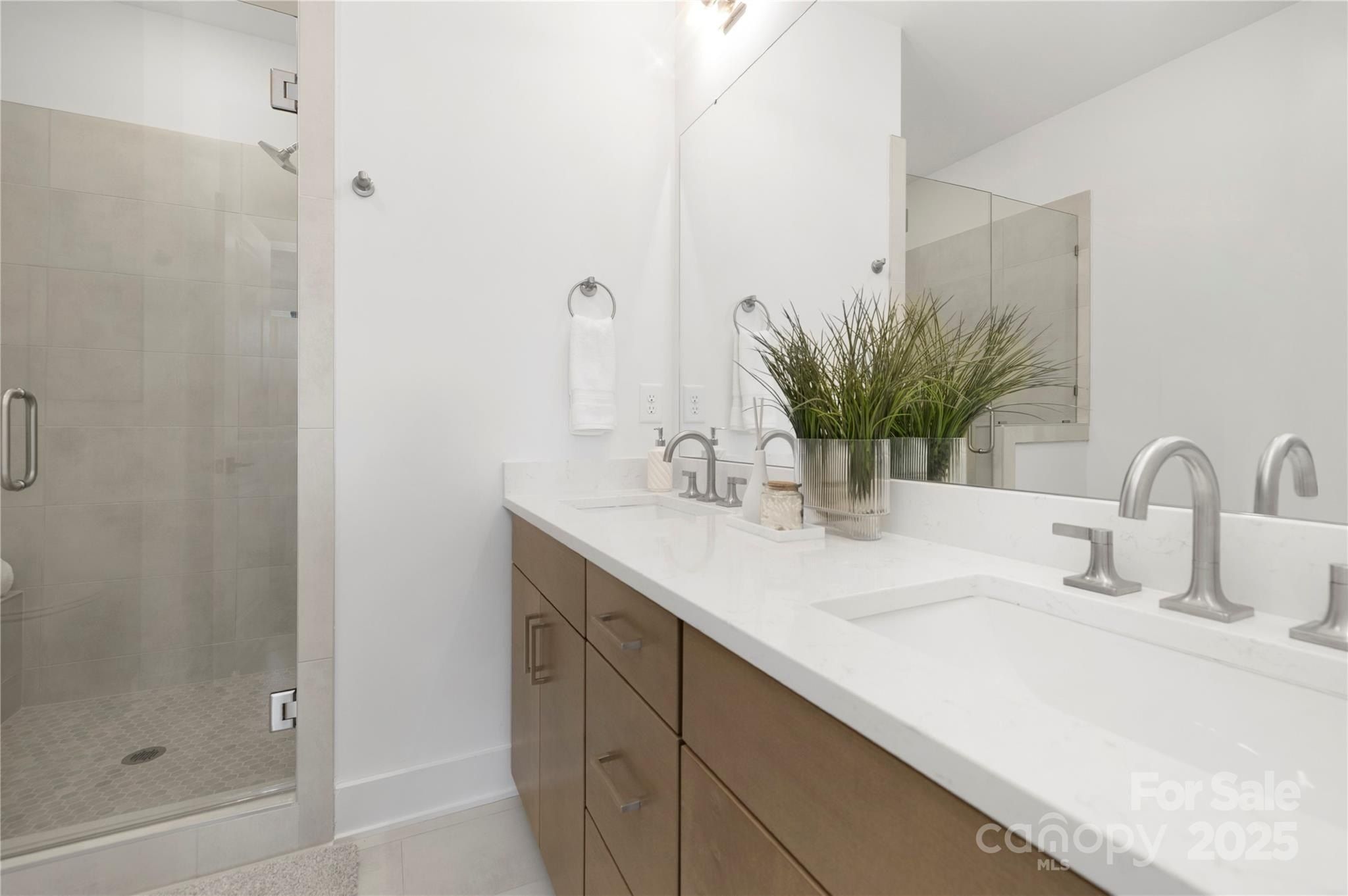 3610 S Tryon Street Unit 17. Charlotte, NC 28217