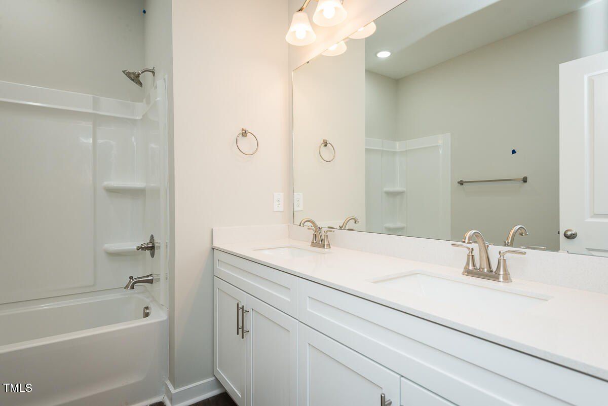 1007 Pinnix Loop. Burlington, NC 27217