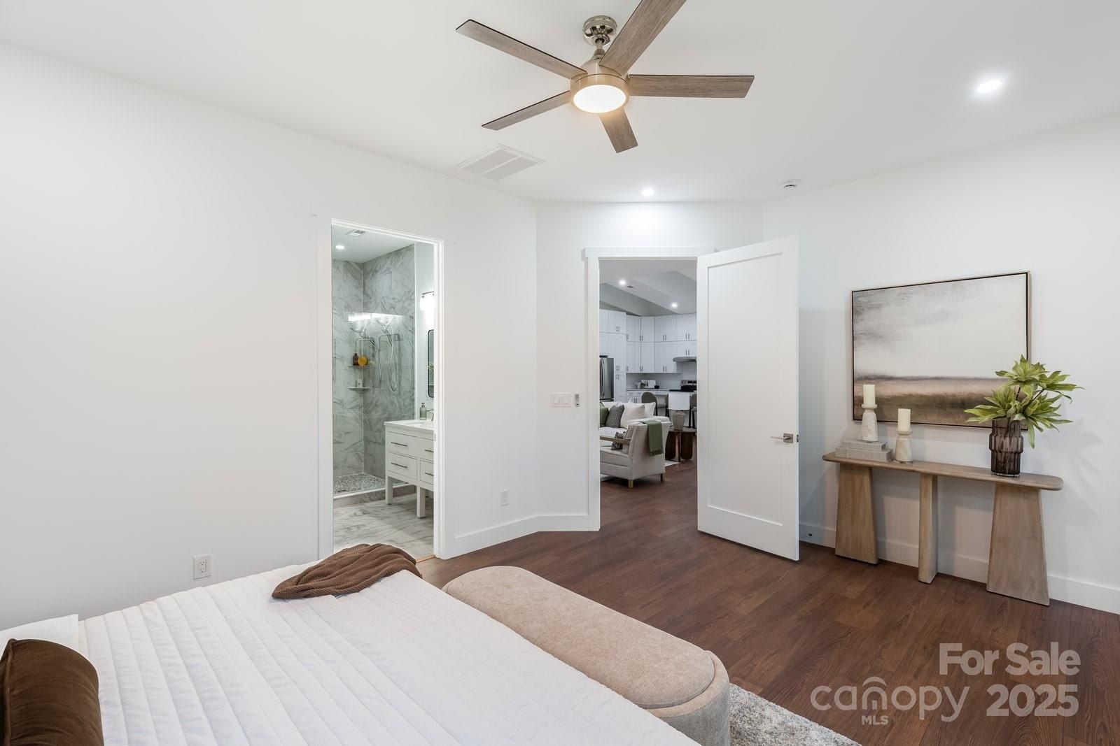 8516 Denbur Drive. Charlotte, NC 28215