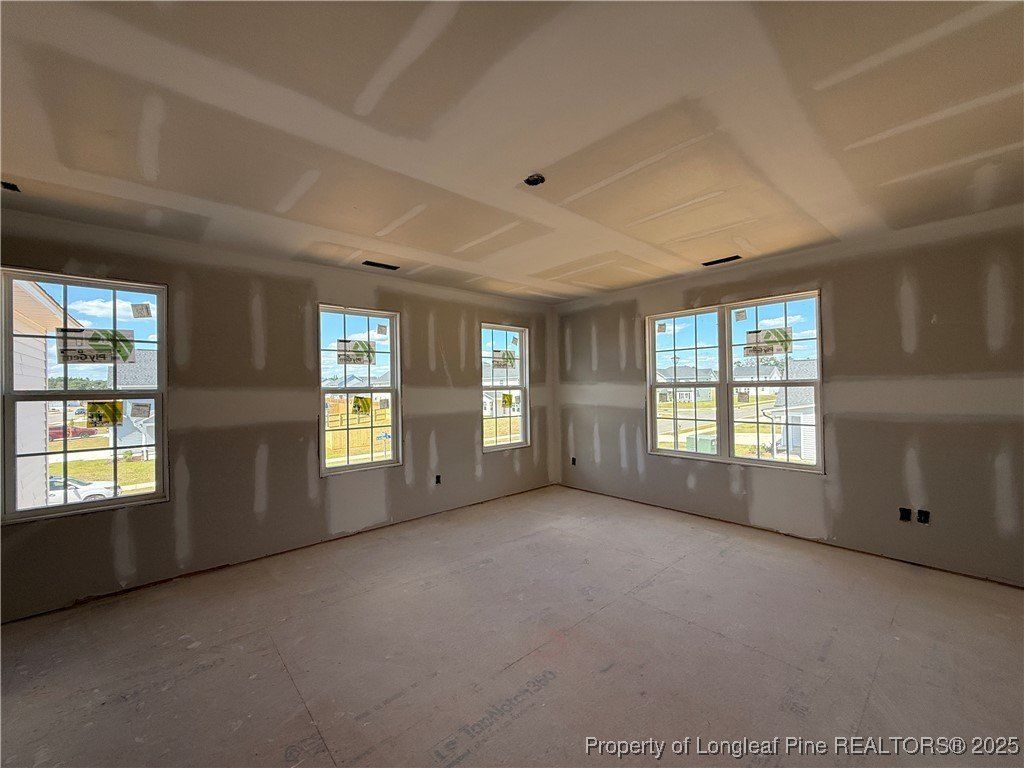 146 Ironbark Drive. Raeford, NC 28376