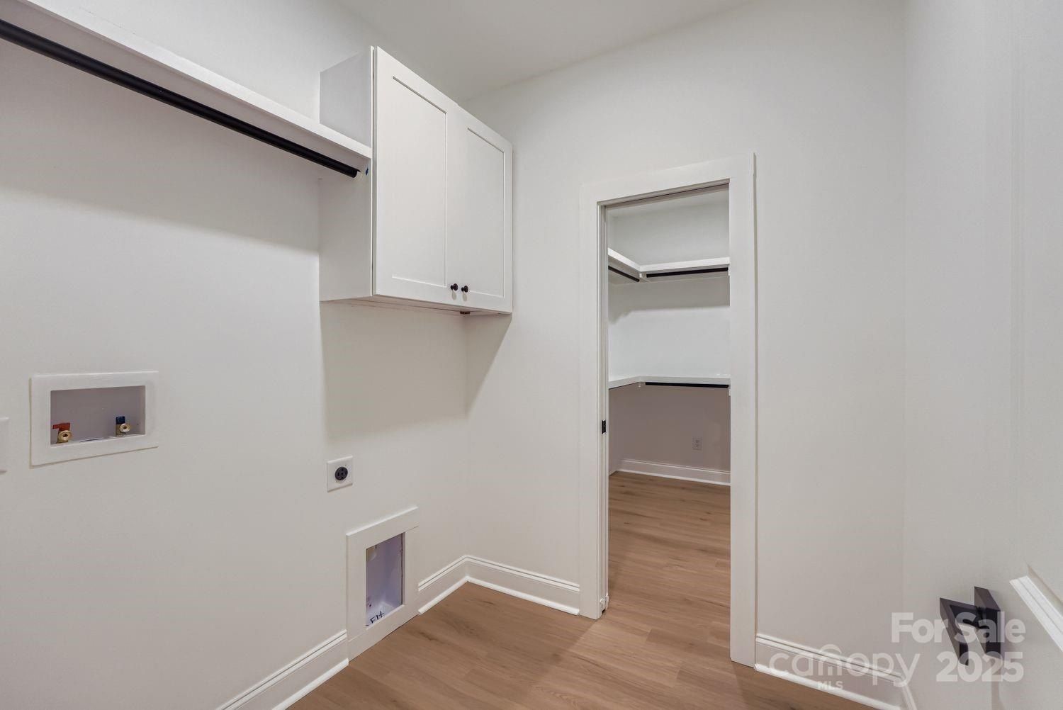 212 Lander Street. Charlotte, NC 28208