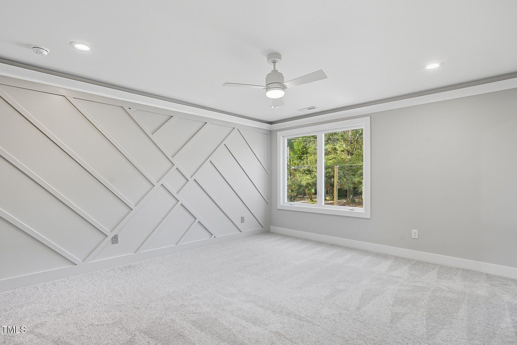 304 N King Charles Road Unit 101. Raleigh, NC 27610