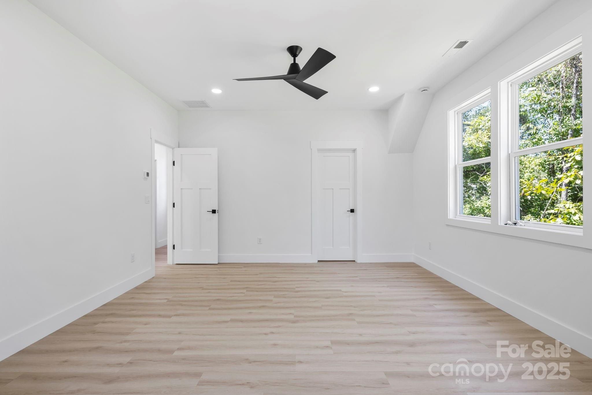 67 Valentine Street. Flat Rock, NC 28731