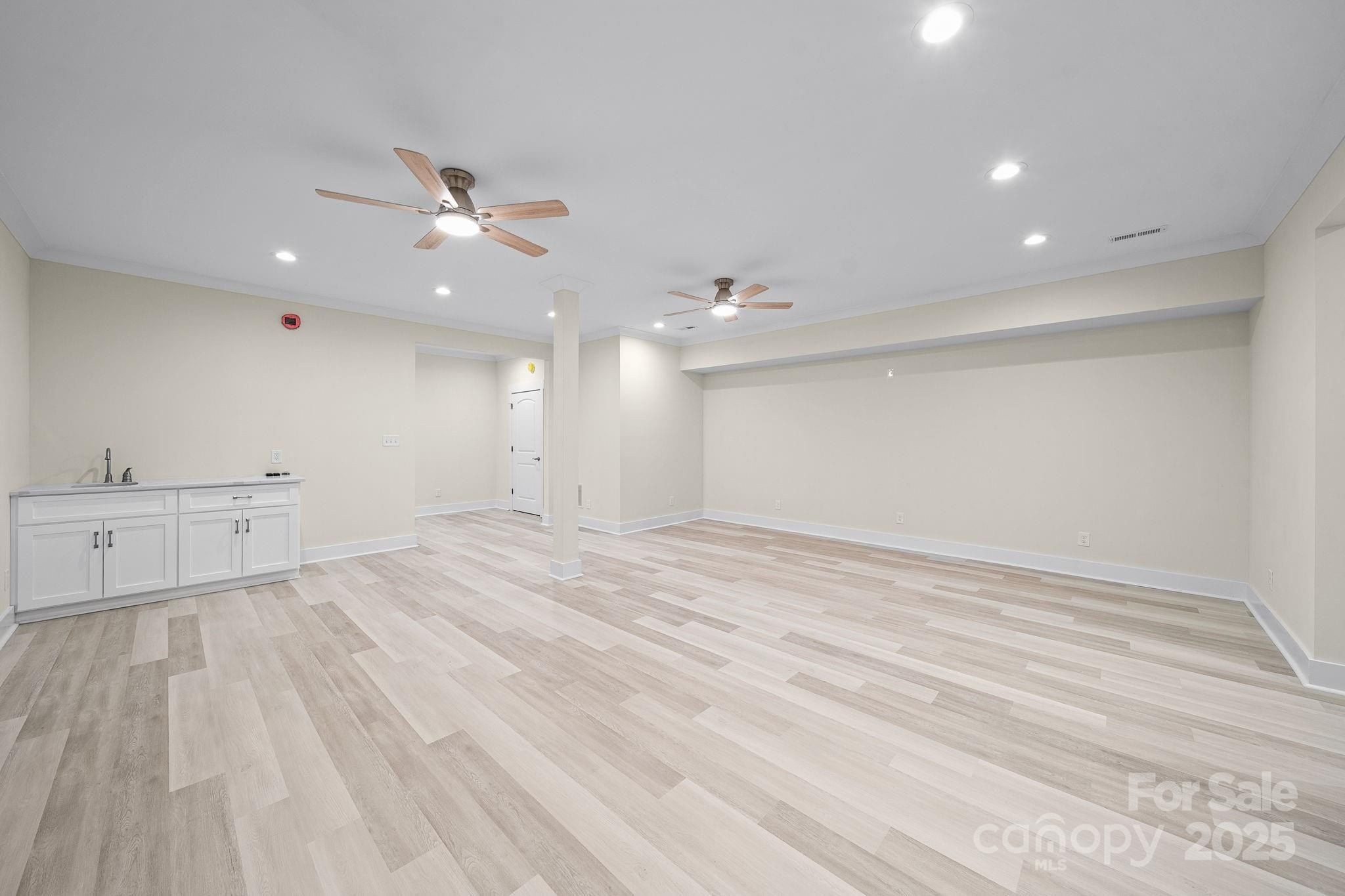 4460 R L Lane. Midland, NC 28107