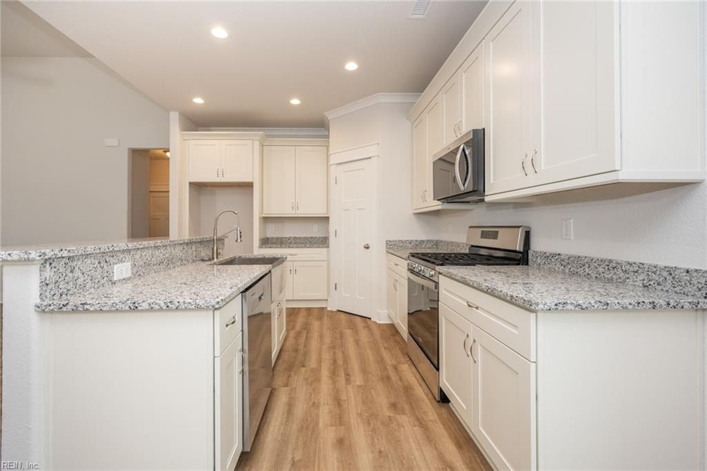 Mm Rolling Wood At Newland Estates Road. Elizabeth City, NC 27909