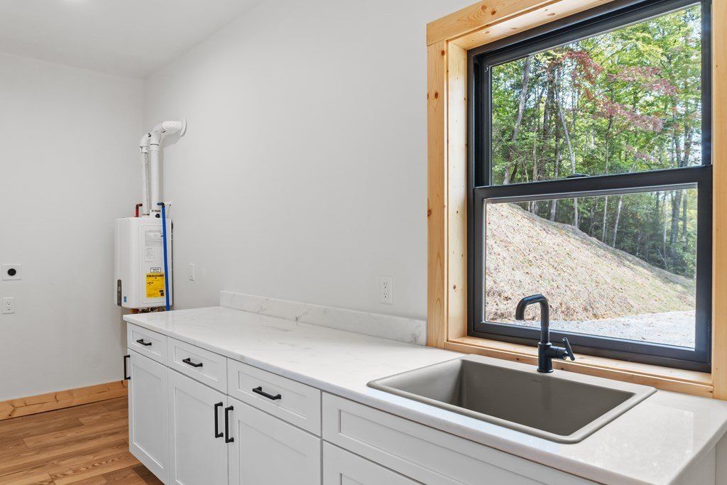 338 Forest Glen Trl. Franklin, NC 28734