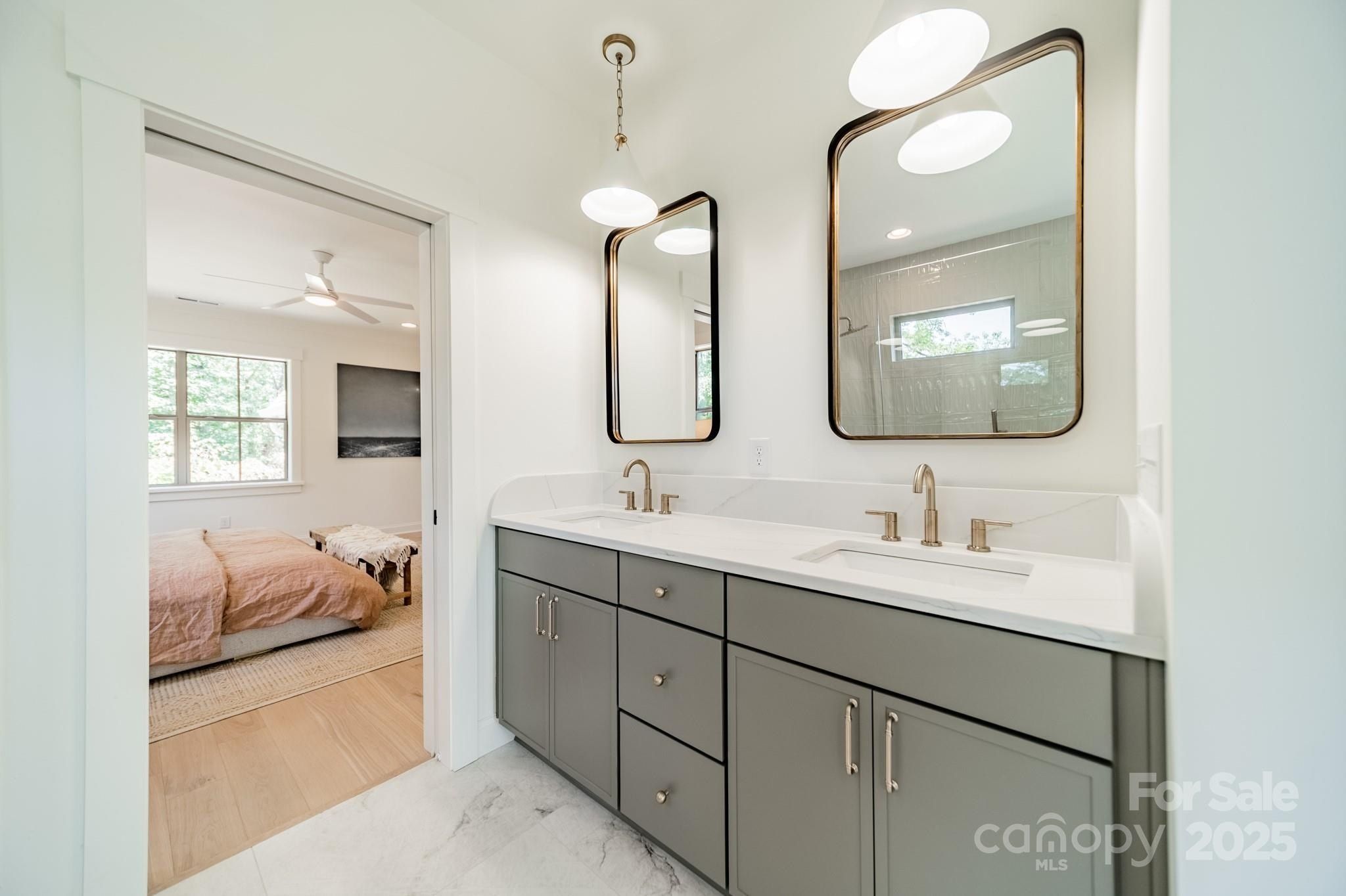 3838 Avalon Avenue. Charlotte, NC 28208