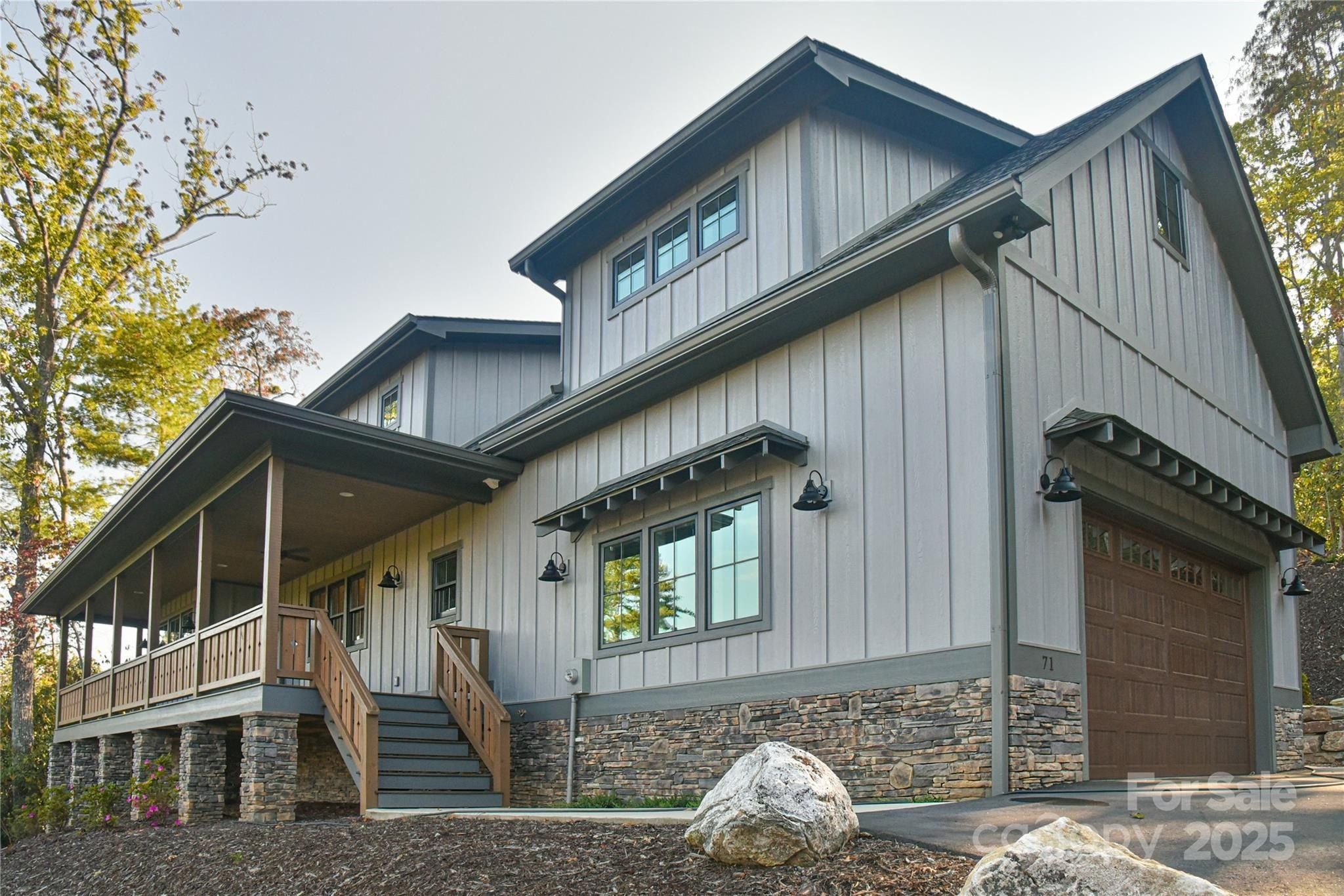 71 Crossings Circle. Fairview, NC 28730