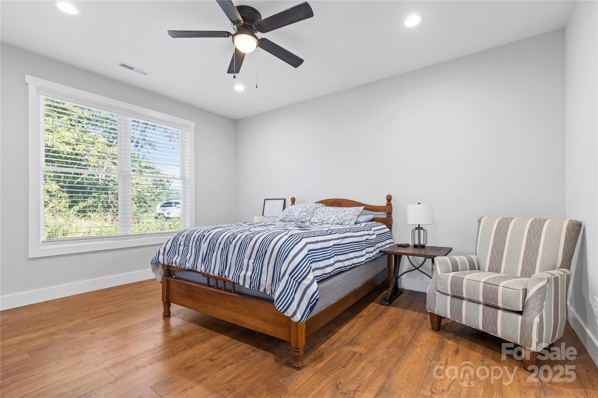 160 Tranquility Lane. Harmony, NC 28634