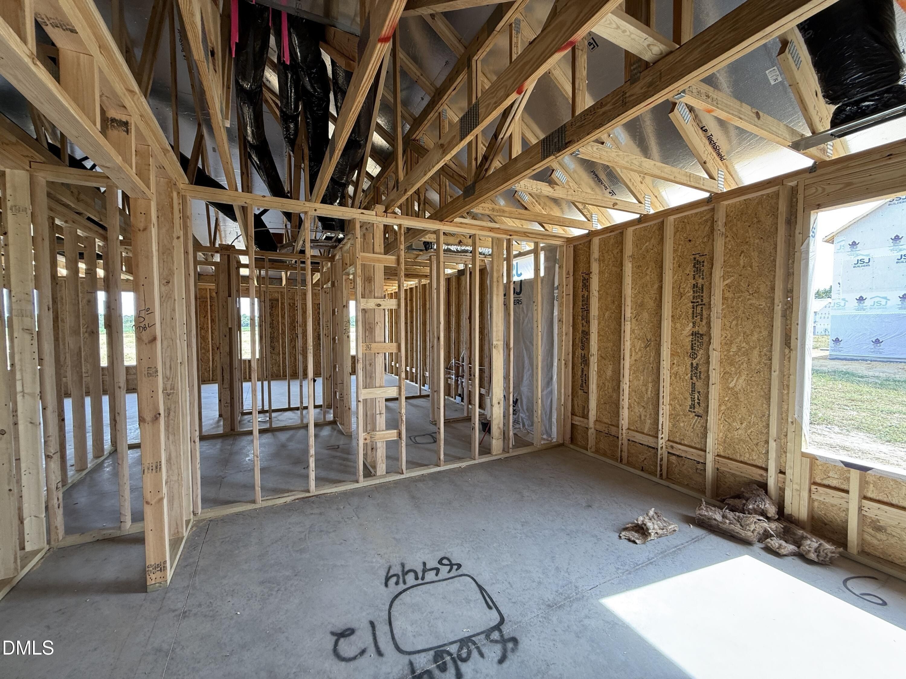 54 Littlefield Lane. La Grange, NC 28551