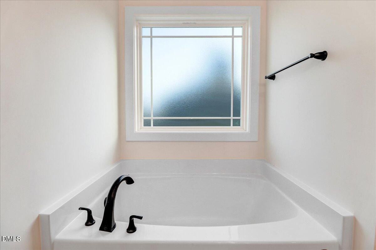 80 Leslie Court. Middlesex, NC 27557