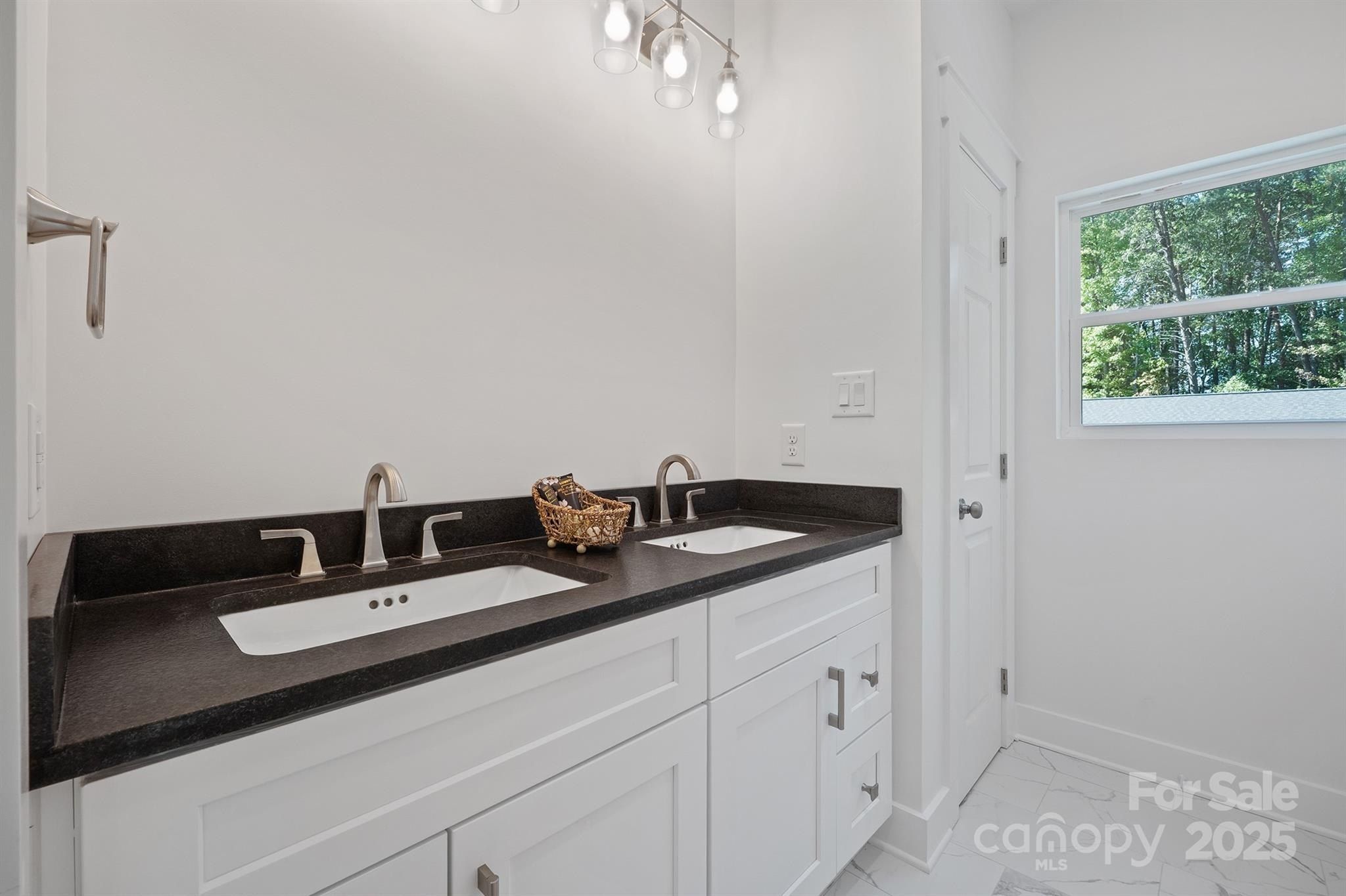 7589 Katherine Drive. Denver, NC 28037