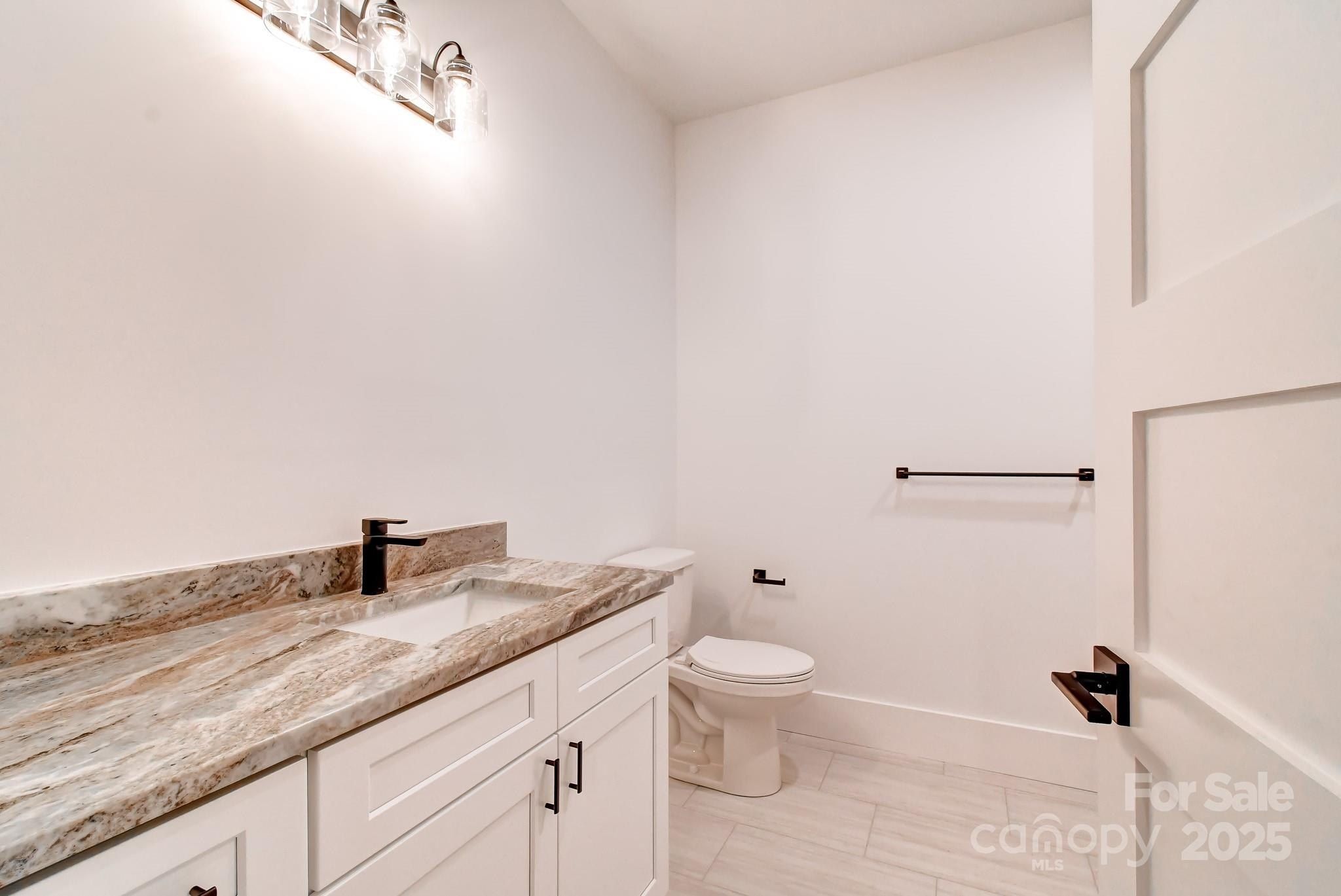 47 Skylar Lane. Mills River, NC 28759