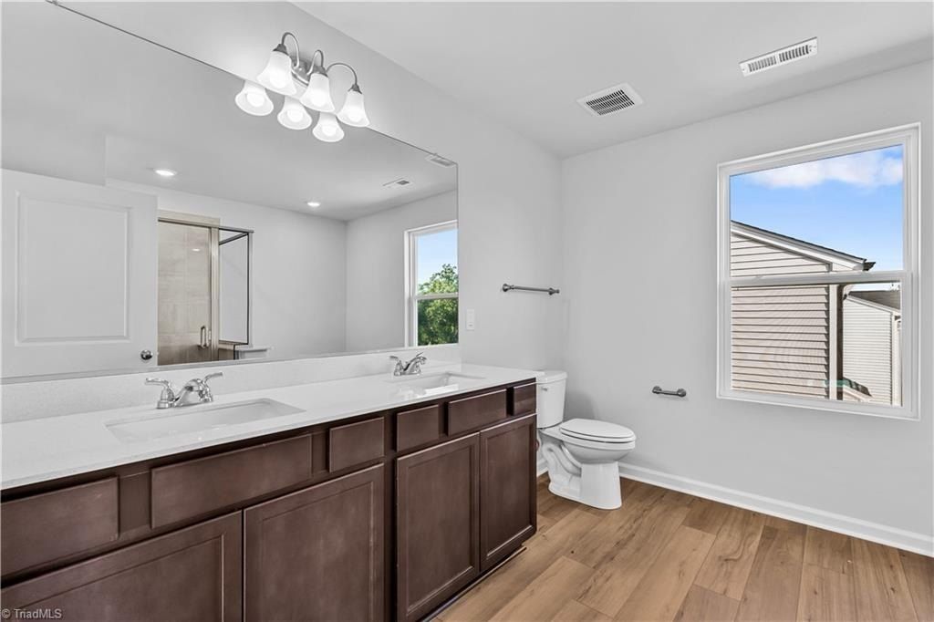 5043 Fallmeade Road. Kernersville, NC 27284