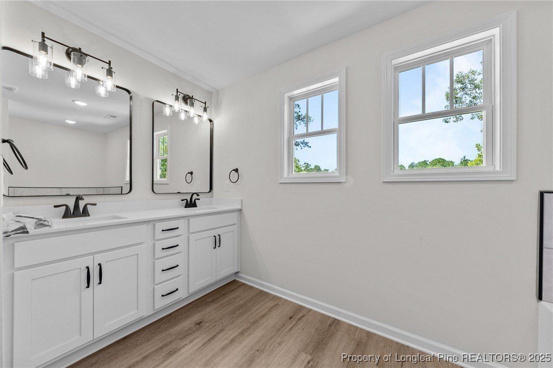 15881 Wildlife Lane. Wagram, NC 28396