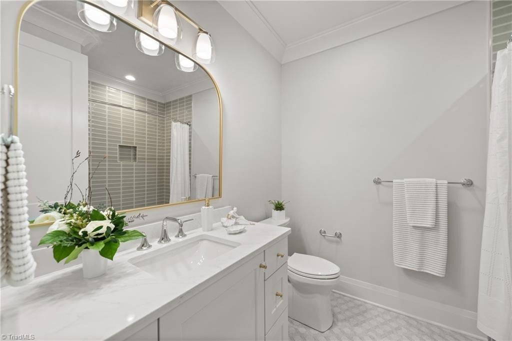 433 Brookberry Farm Circle. Winston-Salem, NC 27106