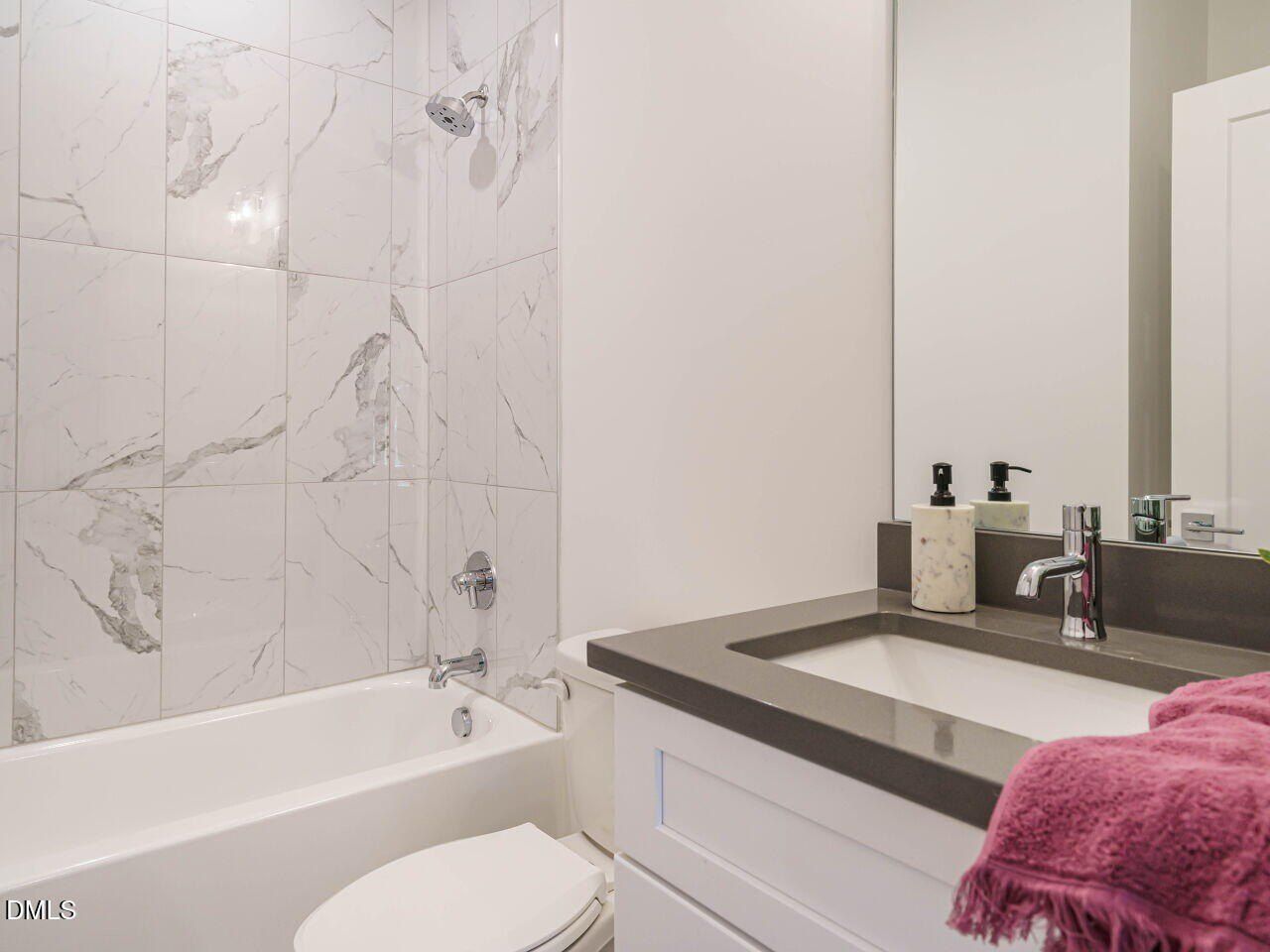 1527 Urban Trace Lane. Raleigh, NC 27608