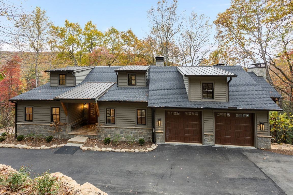 95 Cardinal Trace Lot 34R. Lake Toxaway, NC 28747