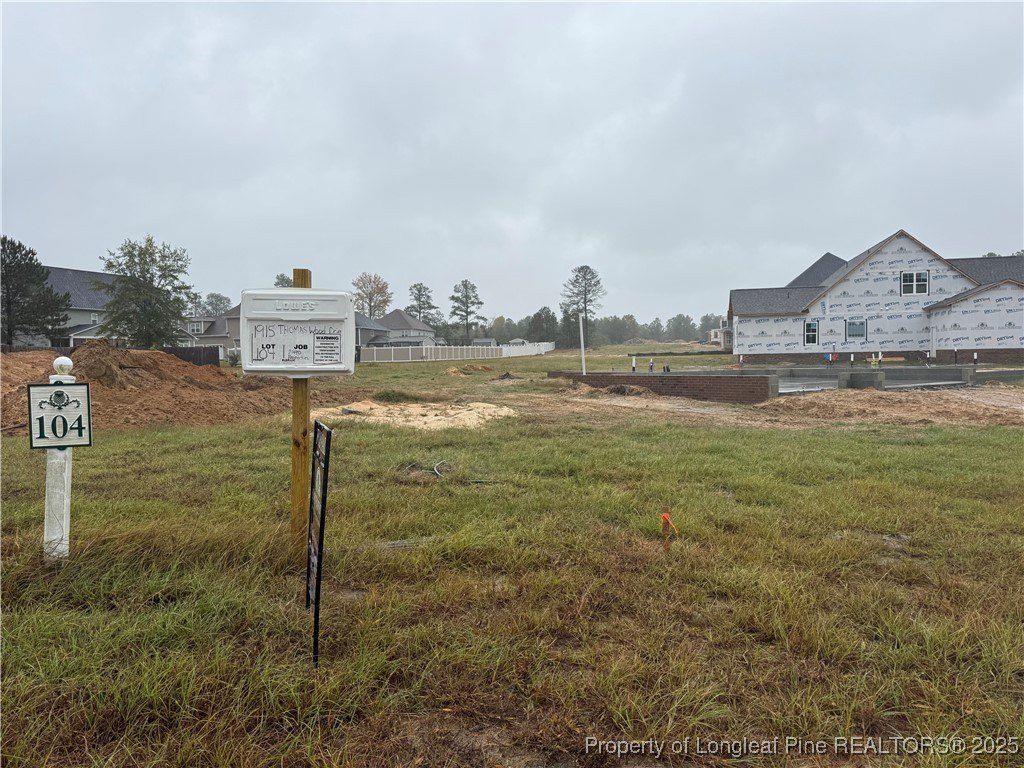 1915 Thomas Wood Lot 104 Drive. Fayetteville, NC 28306