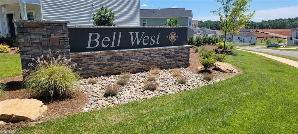 811 Shoveler Court. Kernersville, NC 27284