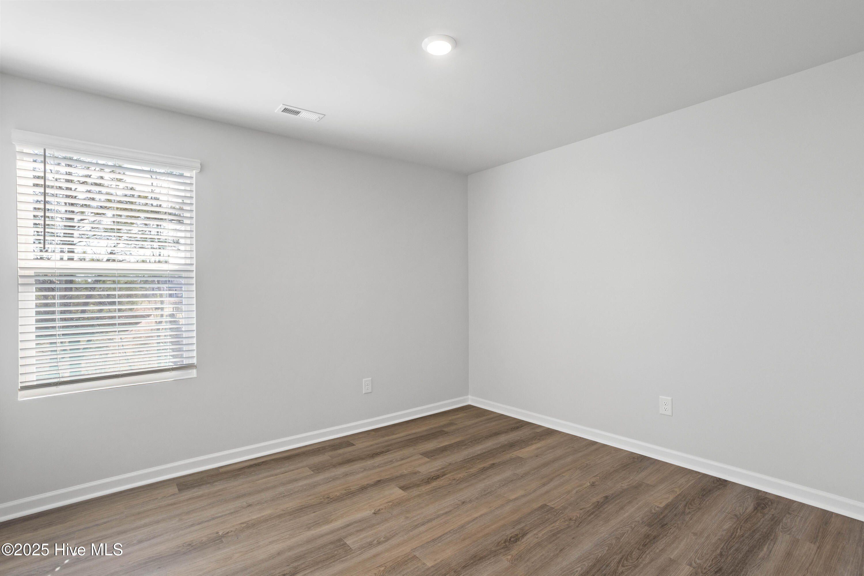 503 Bellefonte Court Lot 140. Richlands, NC 28574