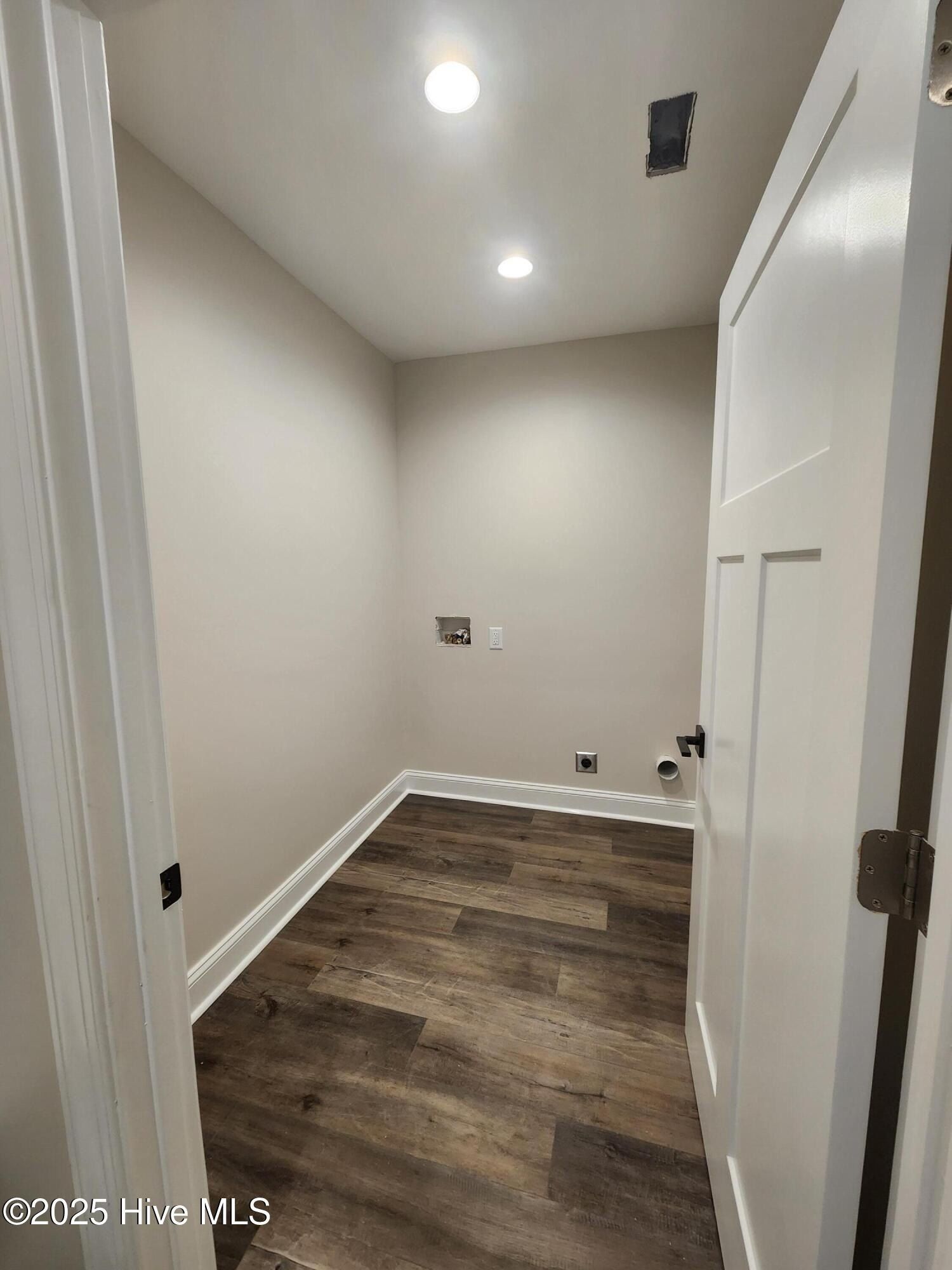 204 King Avenue. Hertford, NC 27944