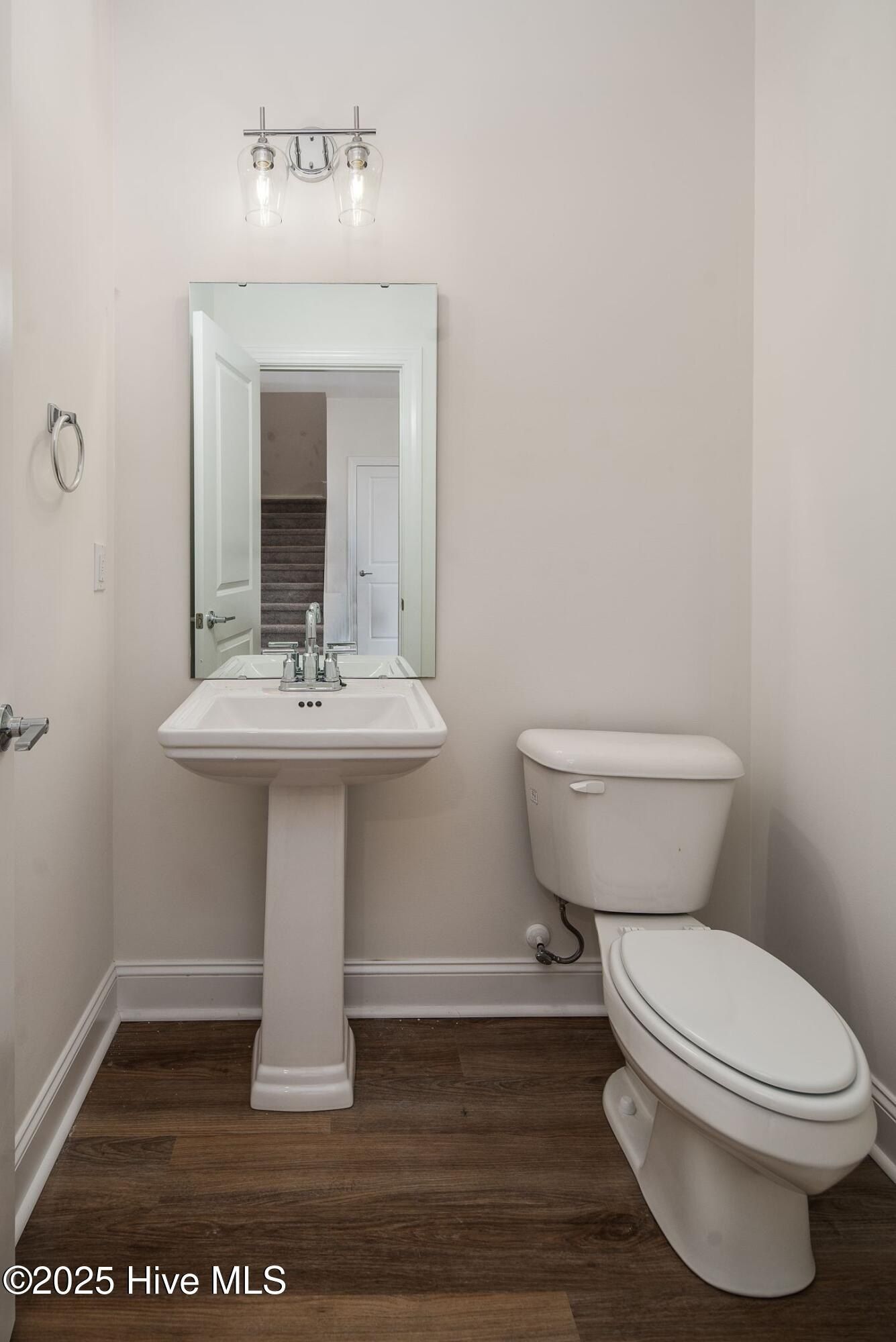 794 Fairway Road. Ayden, NC 28513