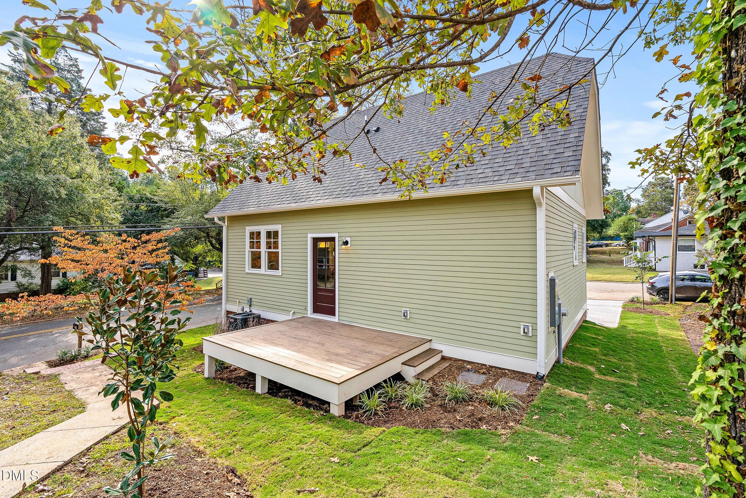 1902 Ward Street. Durham, NC 27707