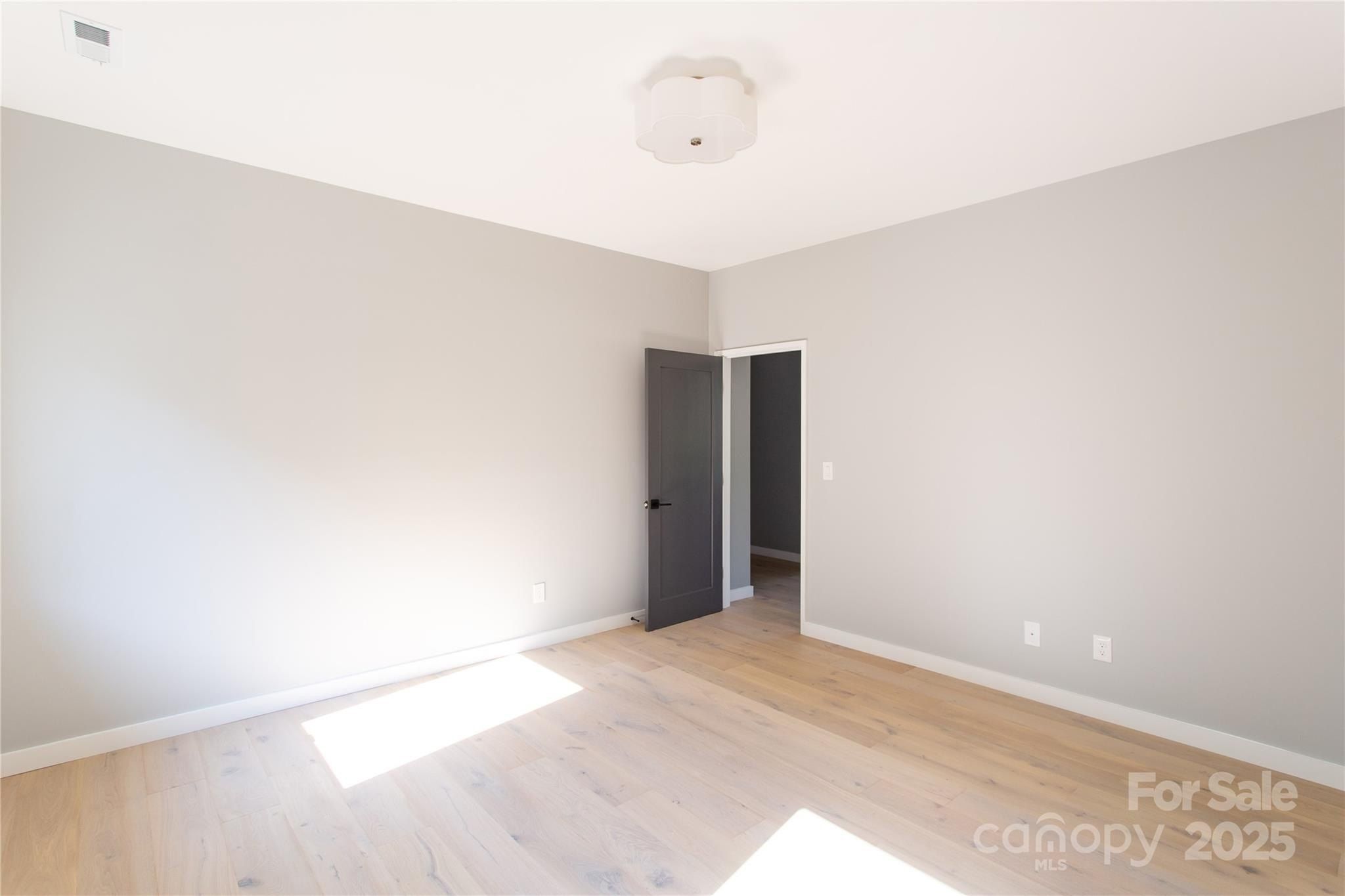 Simpson Road Unit 8. Waxhaw, NC 28173