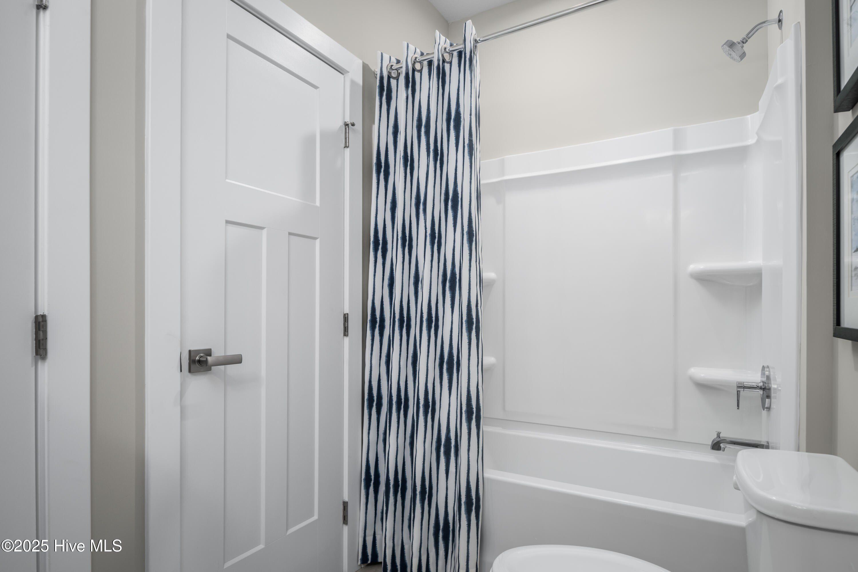 4017 Farmfield Drive Lot 4. Navassa, NC 28451