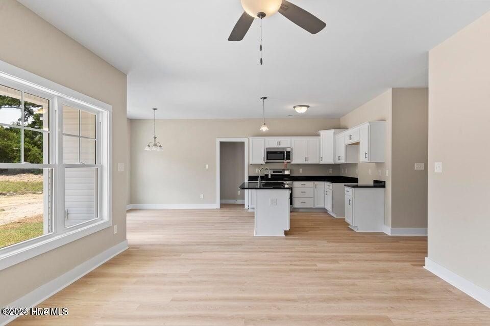 201 W Theriault Court. Jacksonville, NC 28540