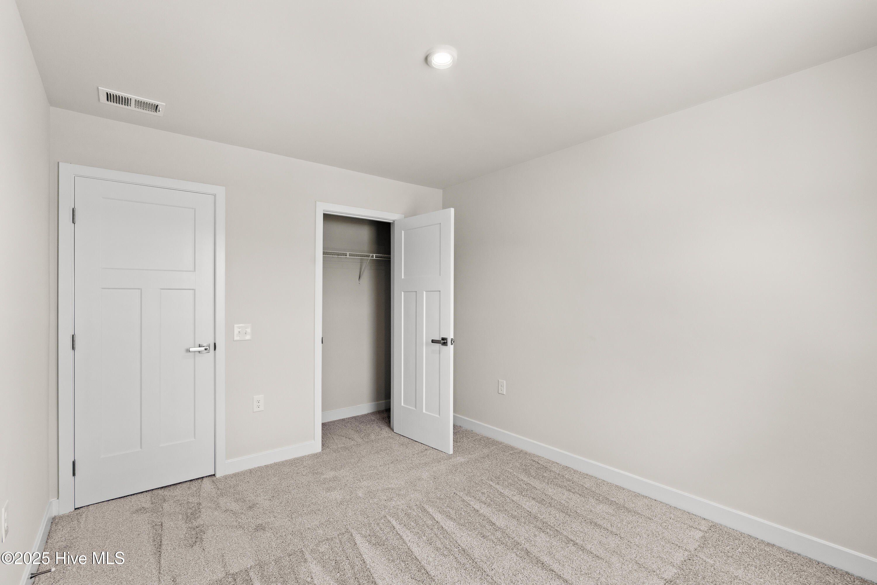 2093 Parow Lane Nw Unit 6F. Calabash, NC 28467