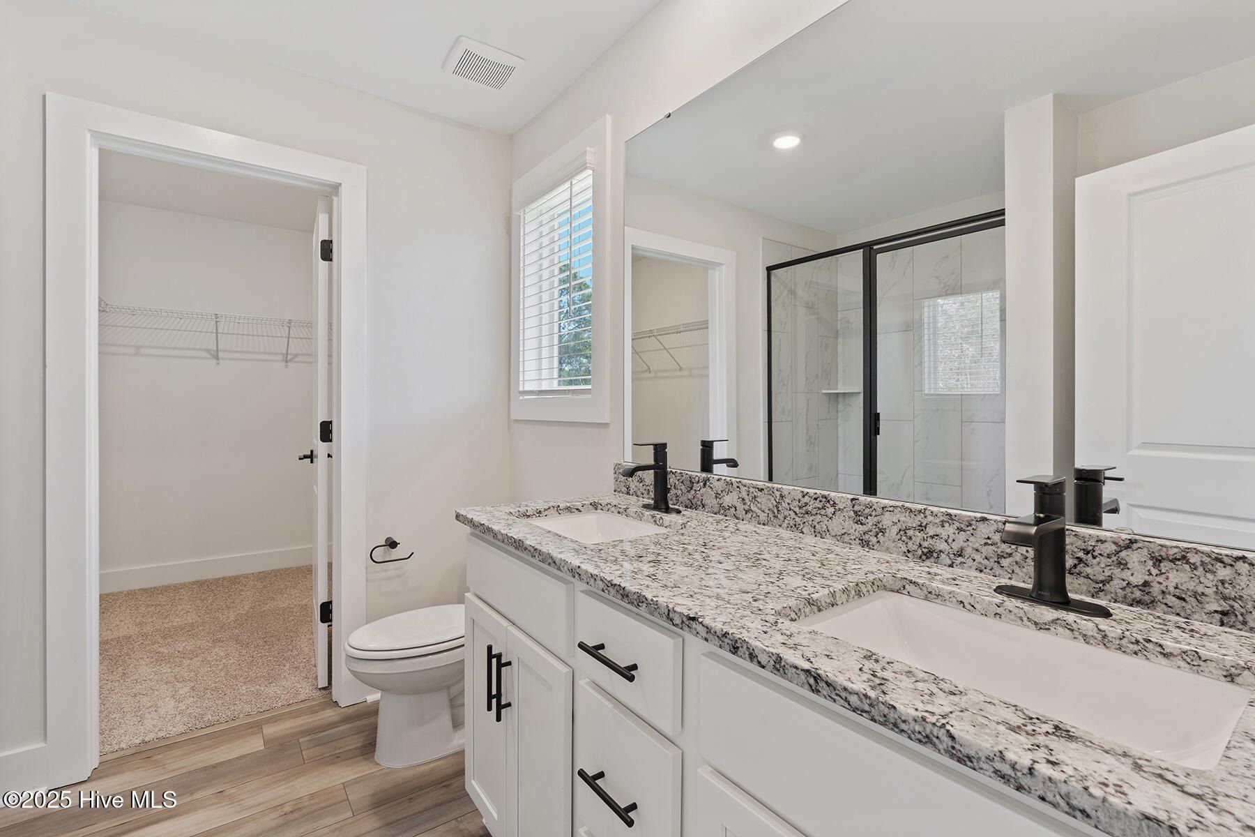 92 Umbrella Palm Drive. Hampstead, NC 28443