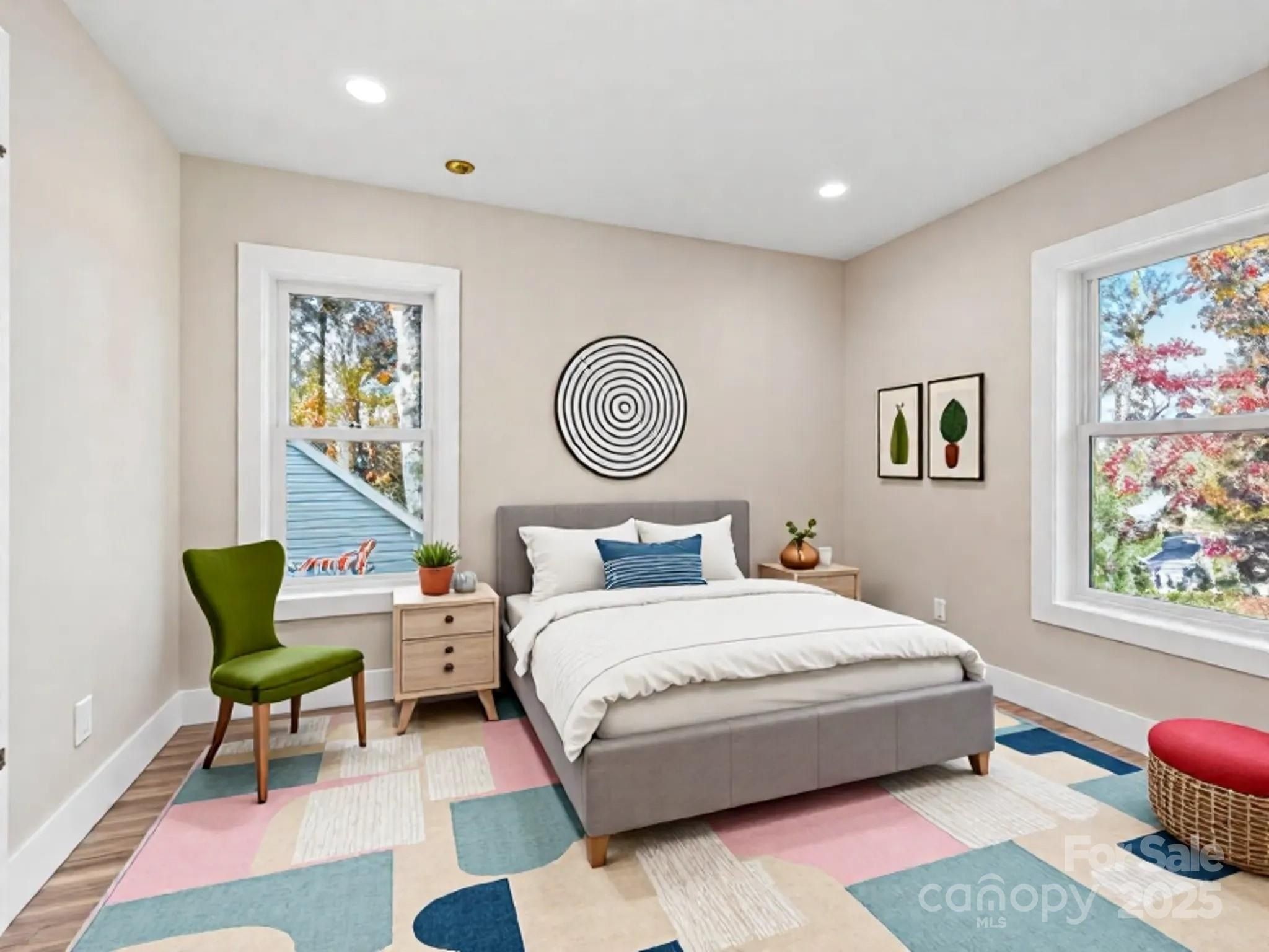 15 Perdue Place. Asheville, NC 28806