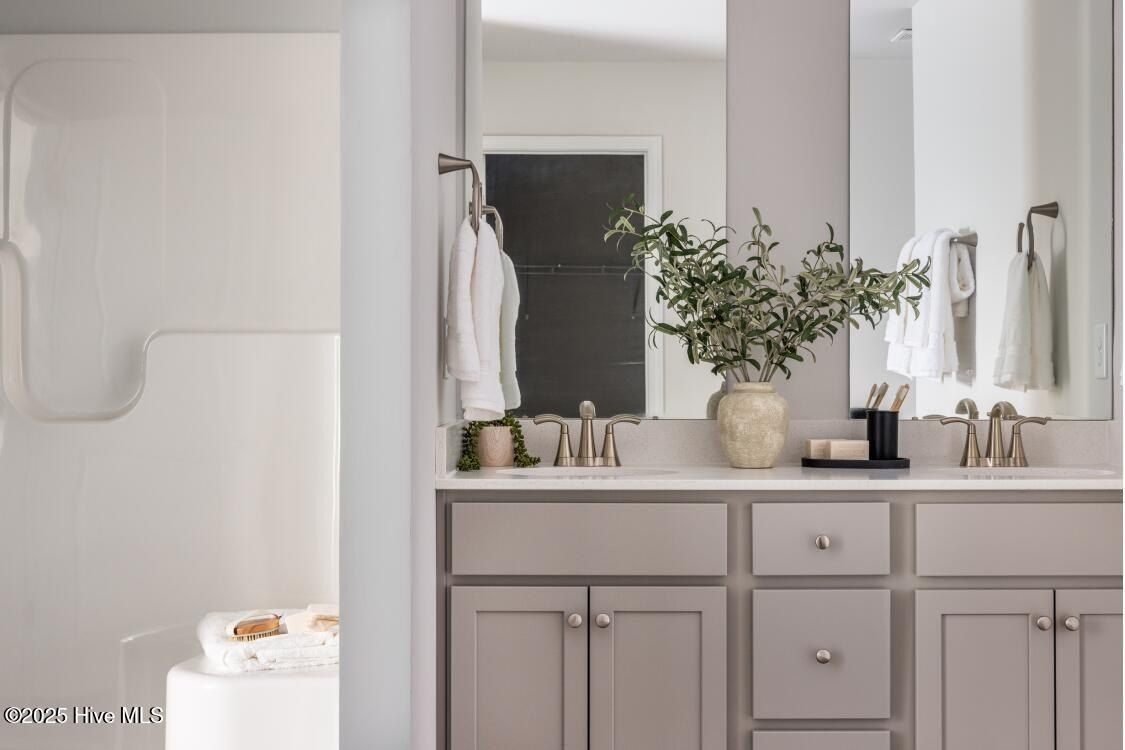 611 S Squires Run Lane Lot 47. Richlands, NC 28574