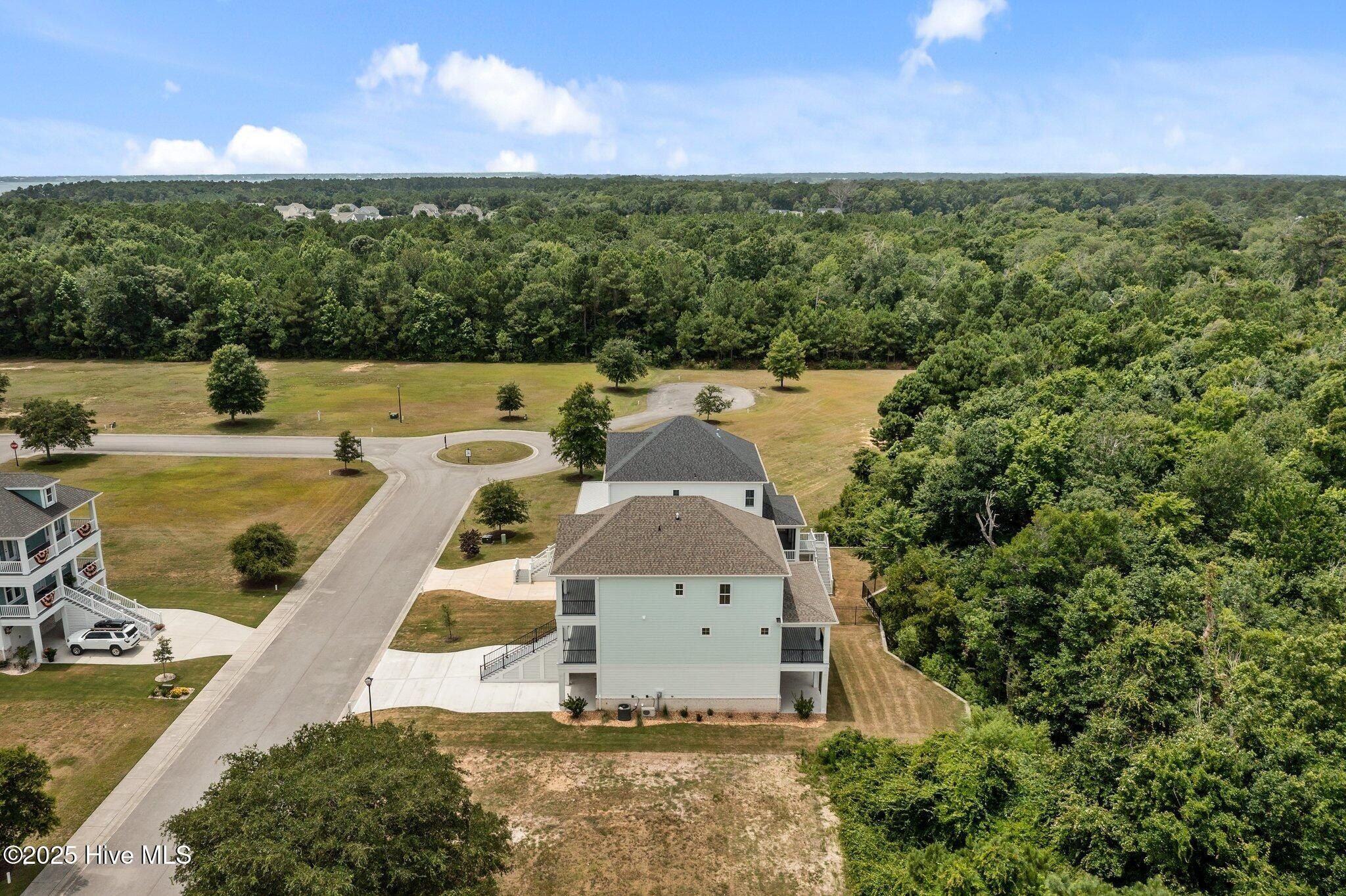 218 Colleton Square. Newport, NC 28570