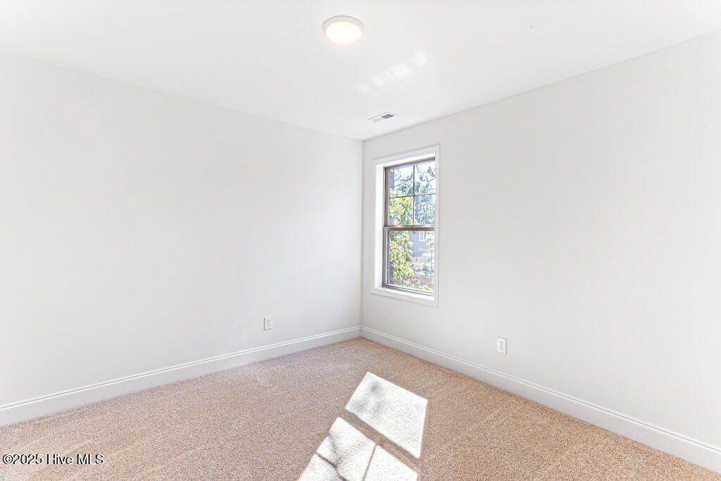 10 Van Buren Lane. Pinehurst, NC 28374