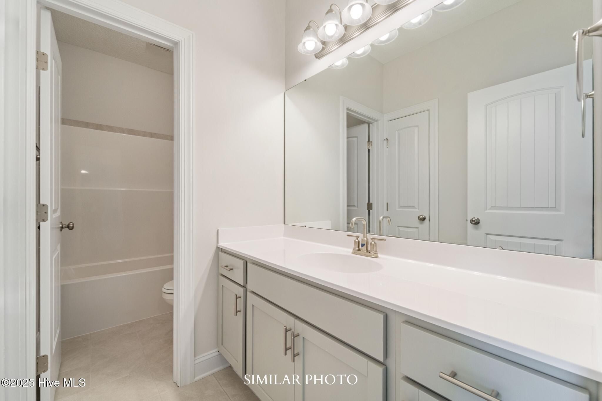 622 Indigo Johnston Drive. Jacksonville, NC 28546