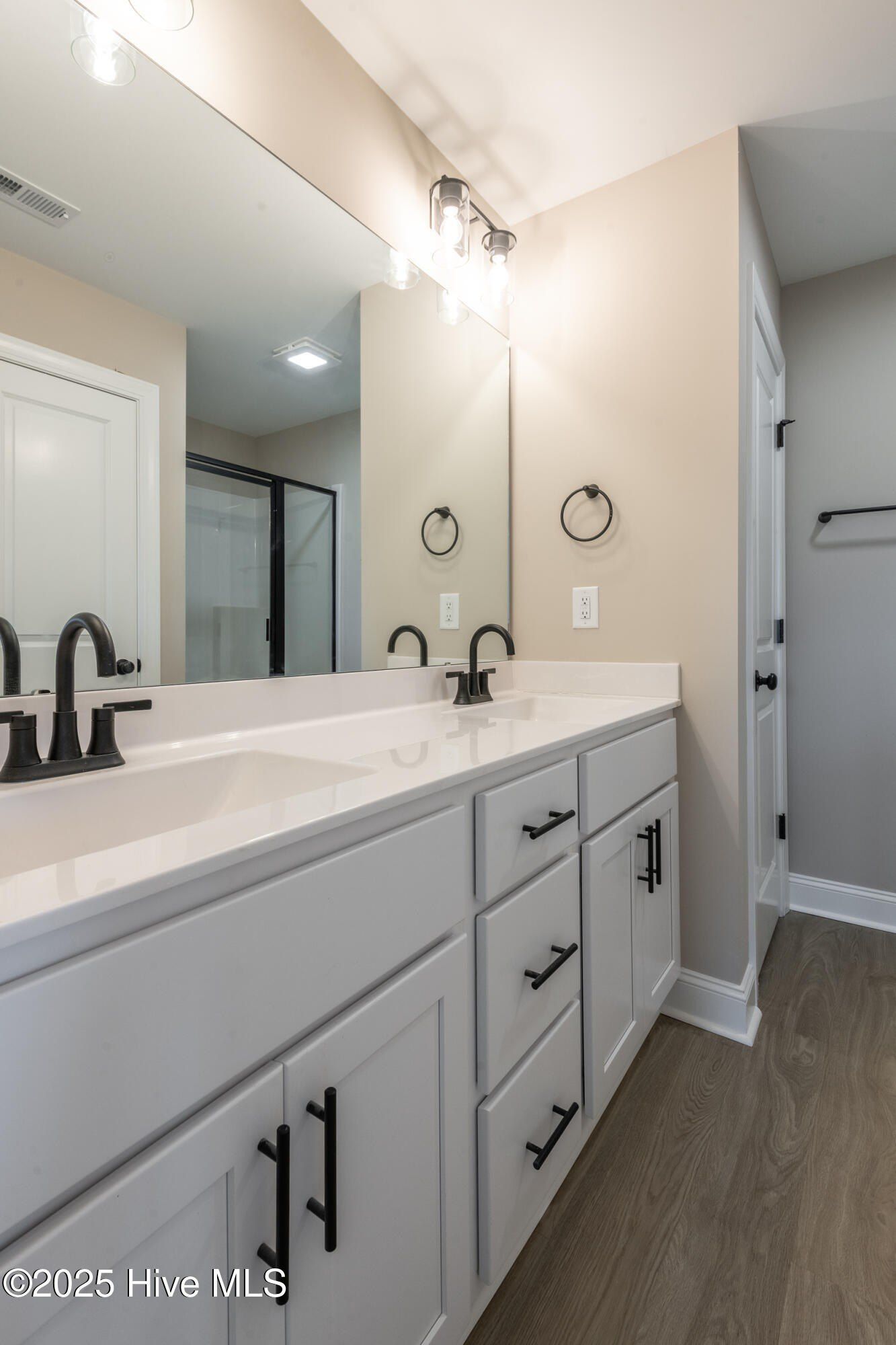 616 Abigail Taylor Drive Unit A. Greenville, NC 27834