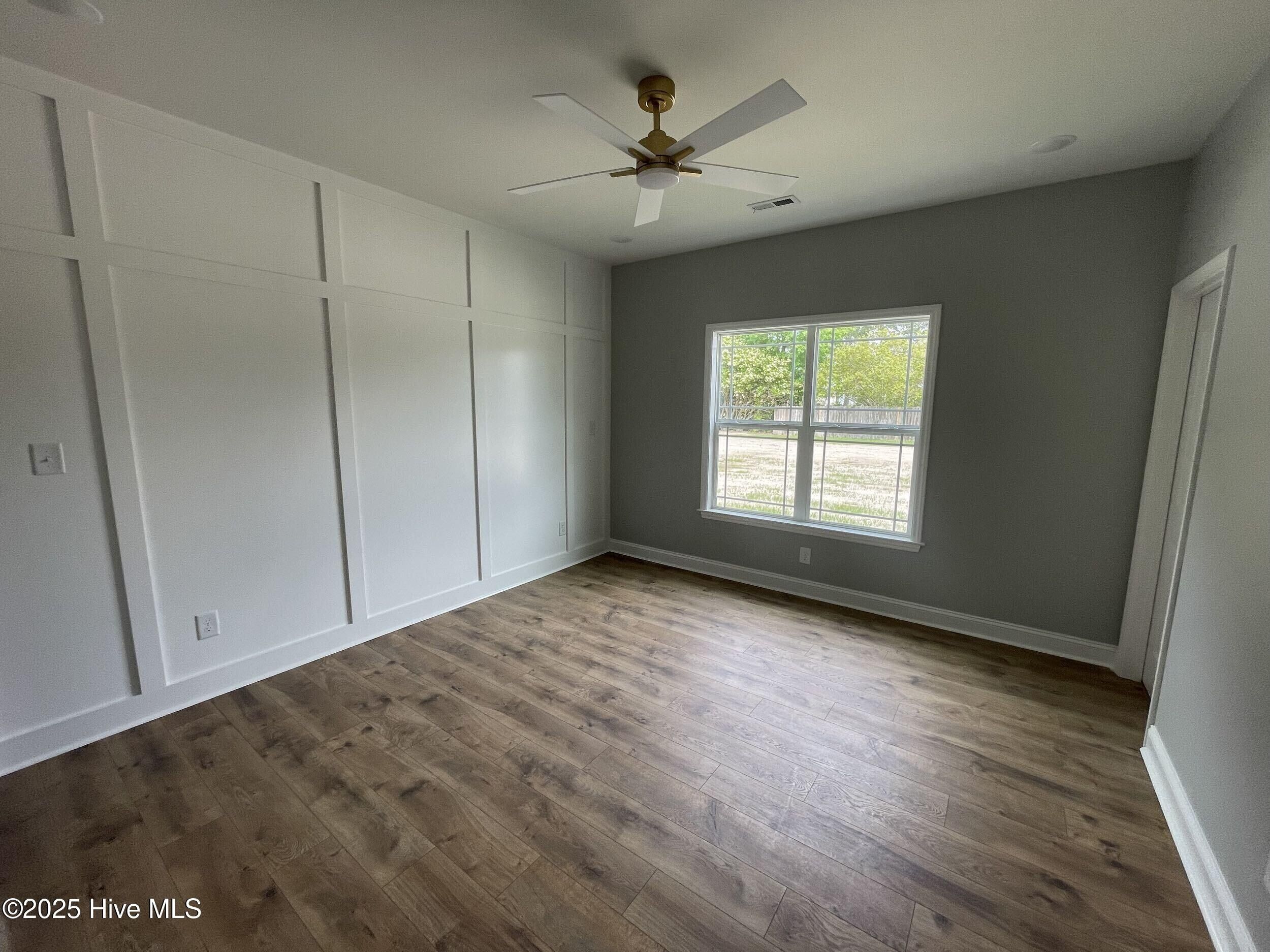 2531 Jones Street. Winterville, NC 28590