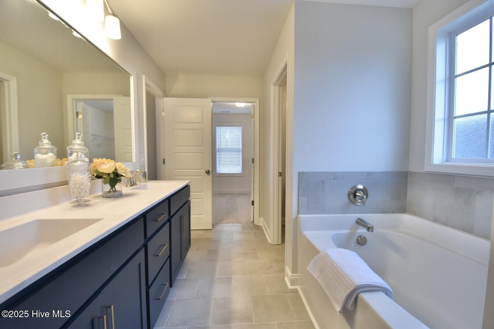 28 S Bandwheel Way. Hampstead, NC 28443
